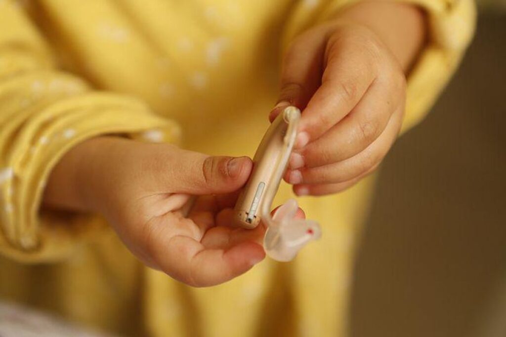 Buying An Inexpensive Hearing Aid