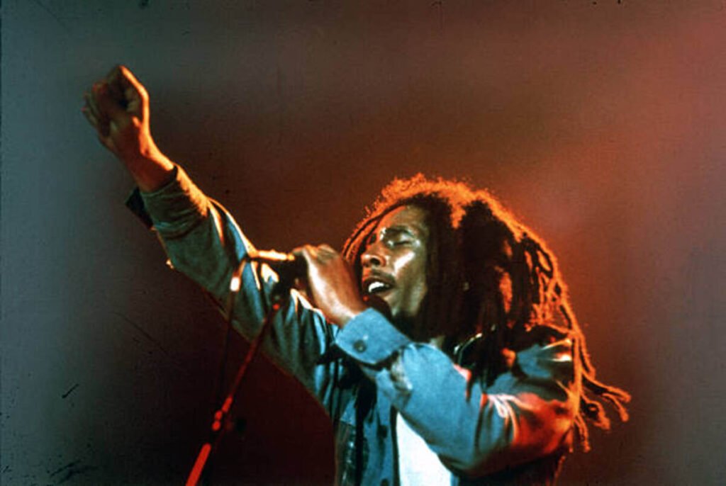 brief biography of bob marley