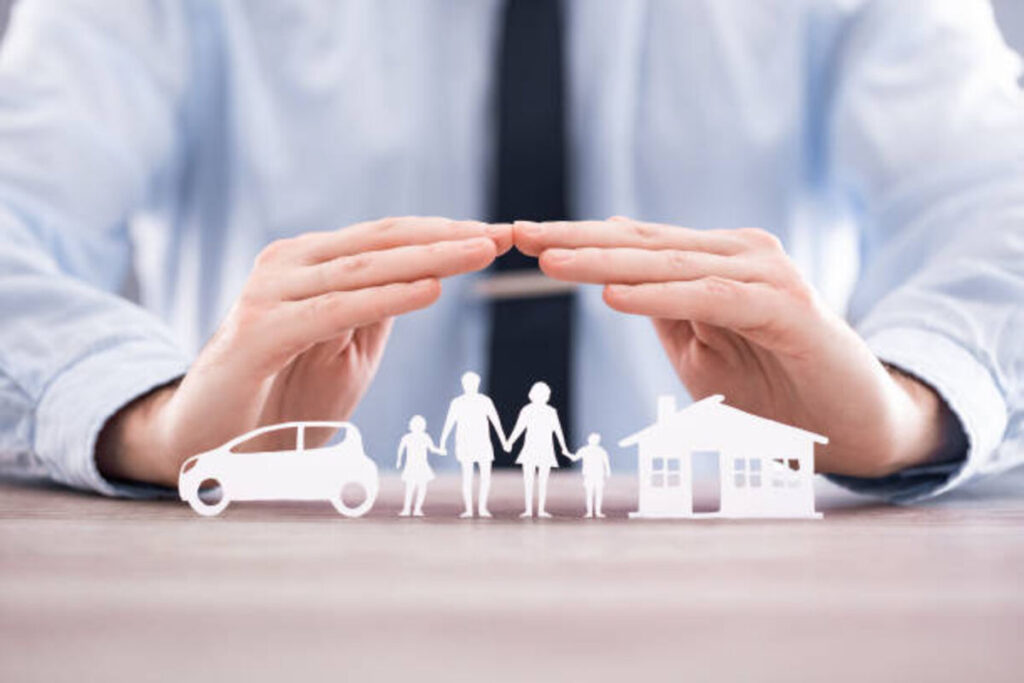 How does life insurance work?