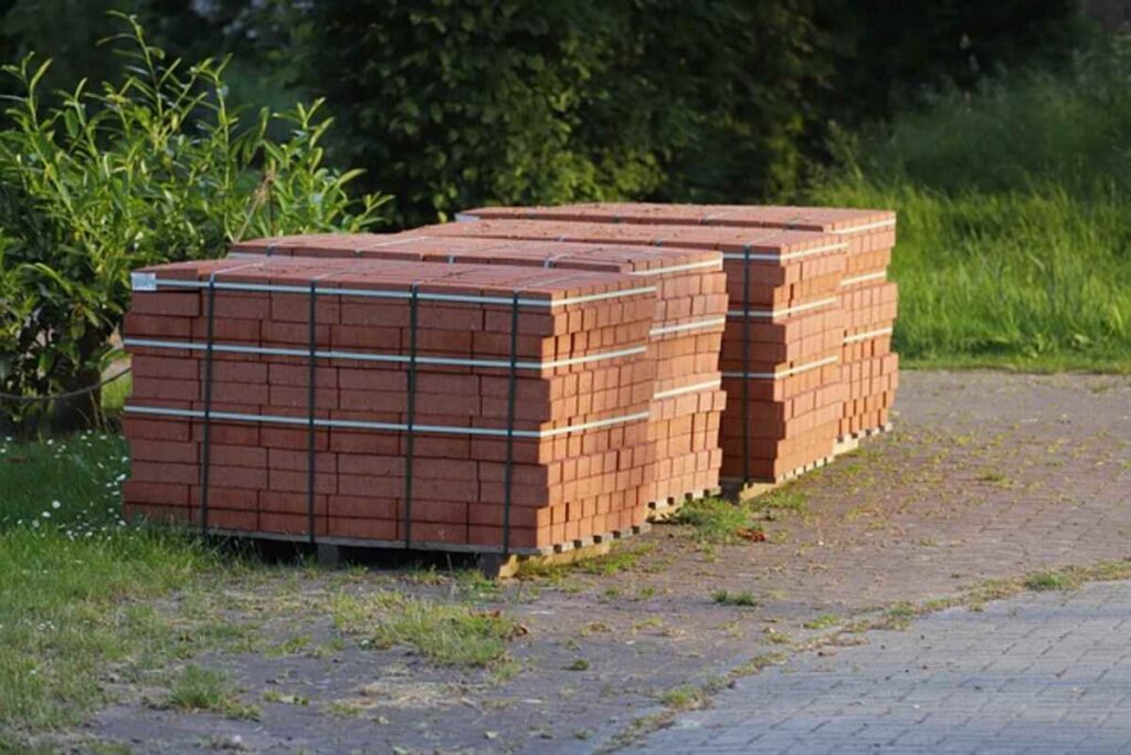 Benefits of Hiring Local Paving Contractors